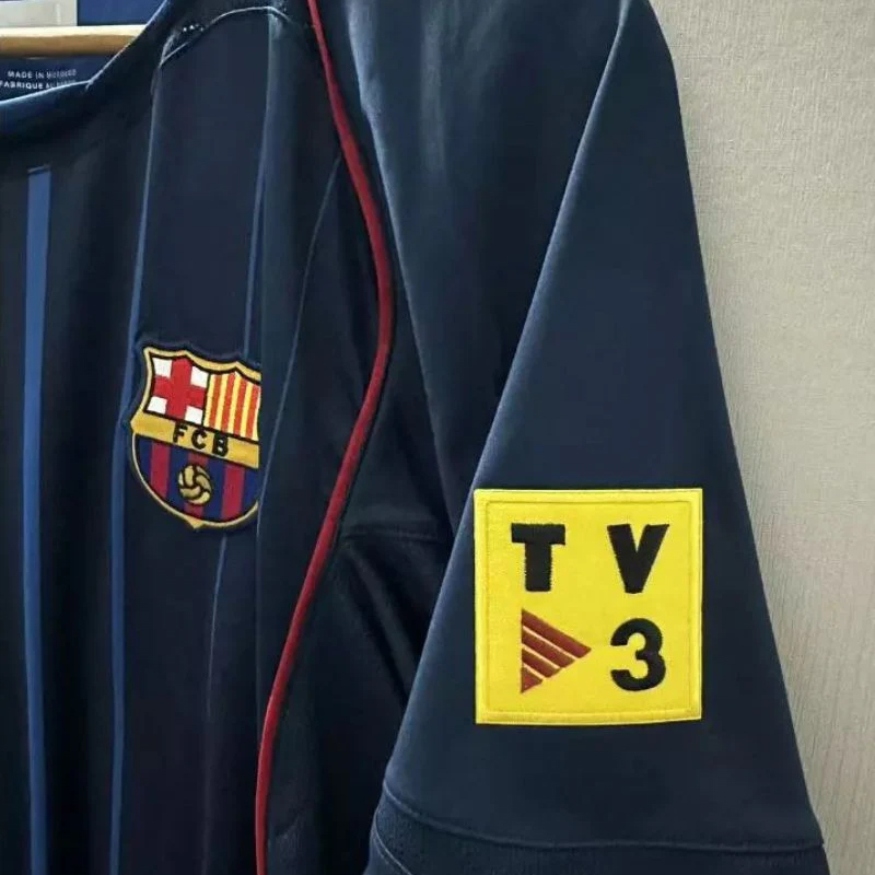 2004-2005 (Barcelona) Away