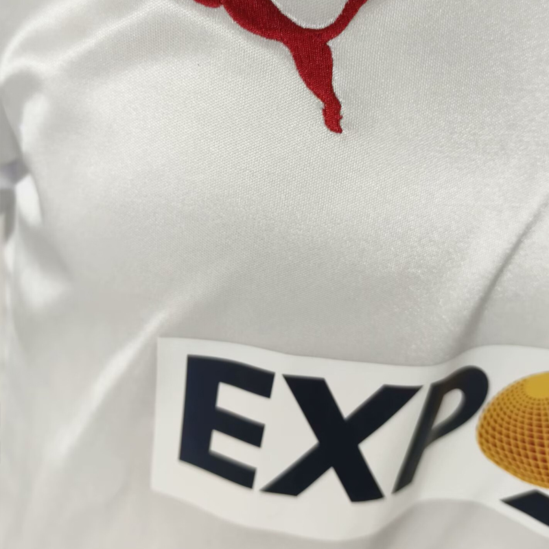 1987-1990 (Sevilla) Home