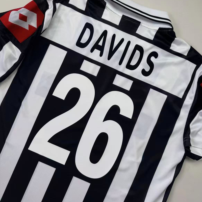 2001-2002 (Juventus) Home