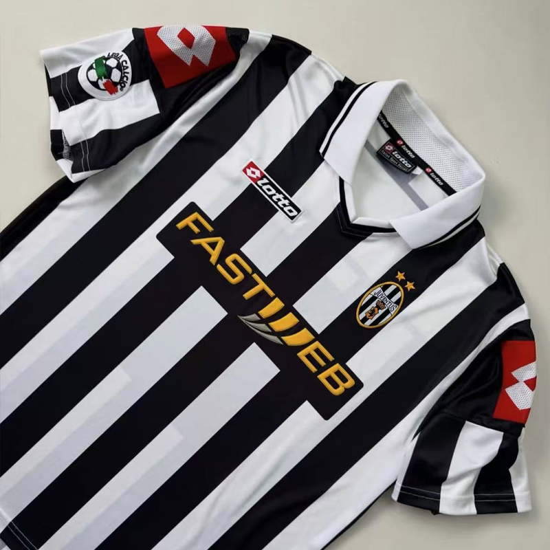 2001-2002 (Juventus) Home