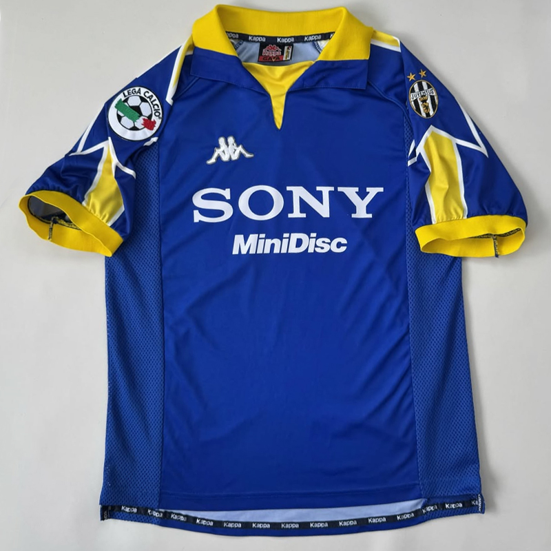 1997-1999 (Juventus) Away