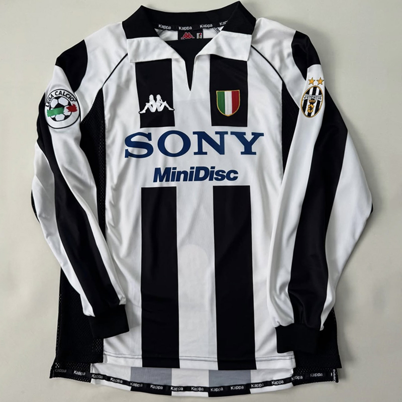 1997-1998 (JUV) Home  LS