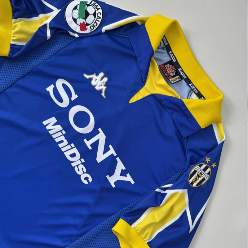 1997-1999 (Juventus) Away