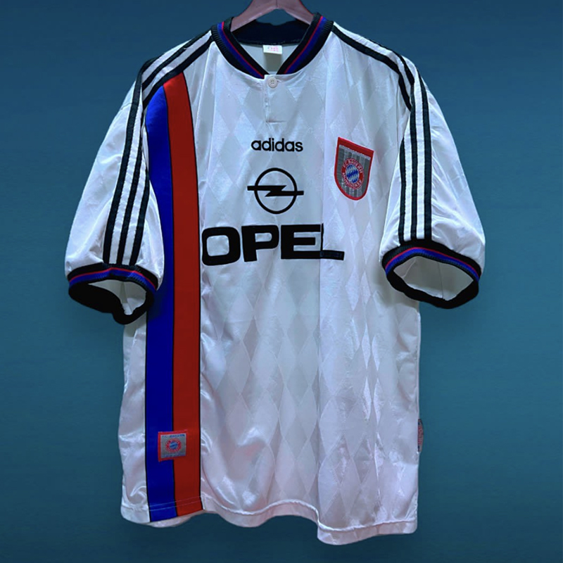 1996-1998 Bayern Munich Away