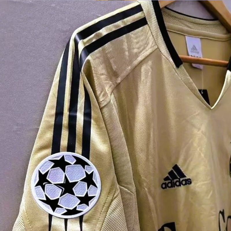 2004-2005 Bayern Munich Away