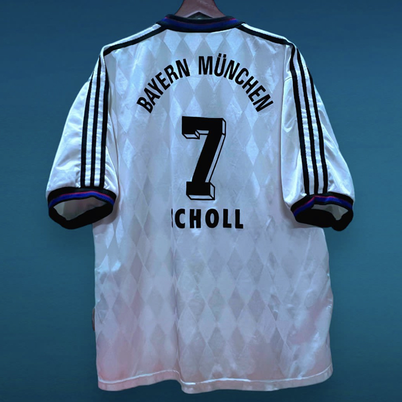 1996-1998 Bayern Munich Away