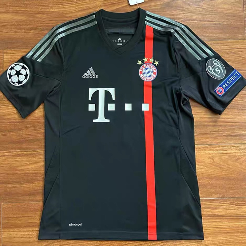 2014-2015 Bayern Munich Away