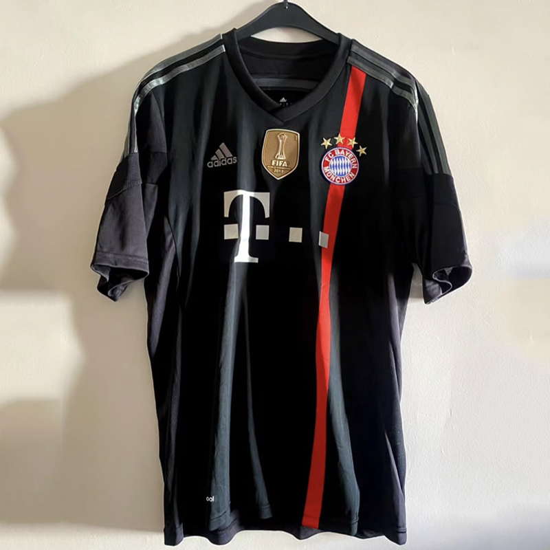 2014-2015 Bayern Munich Away