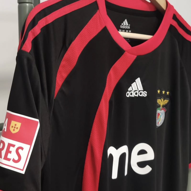 2009-2010 Benfica Away Retro Jersey