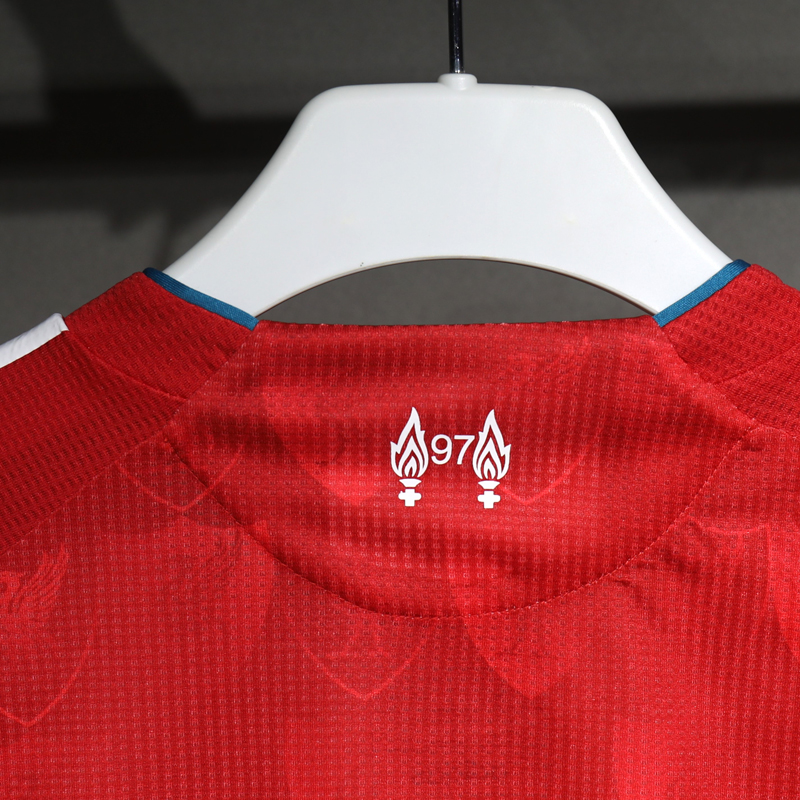 2025-2026 LIV Player Version