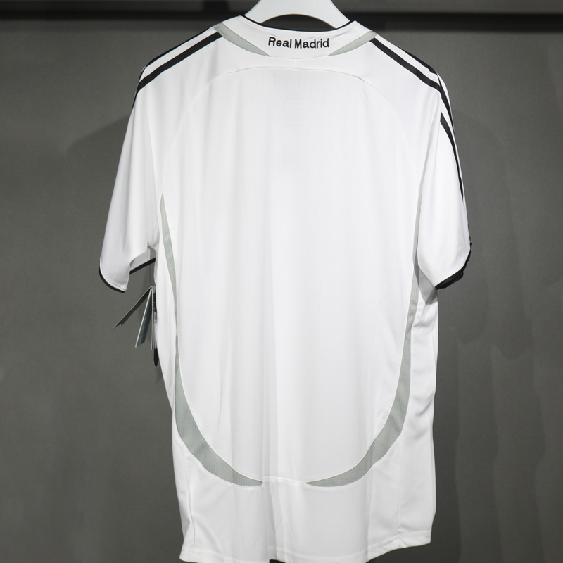 2006-2007 Real Madrid Home Player version