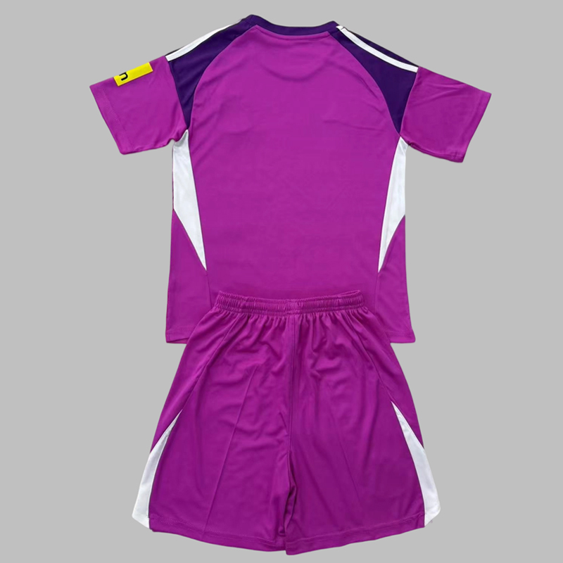 2025-2026 Newcastle Goalkeeper kids