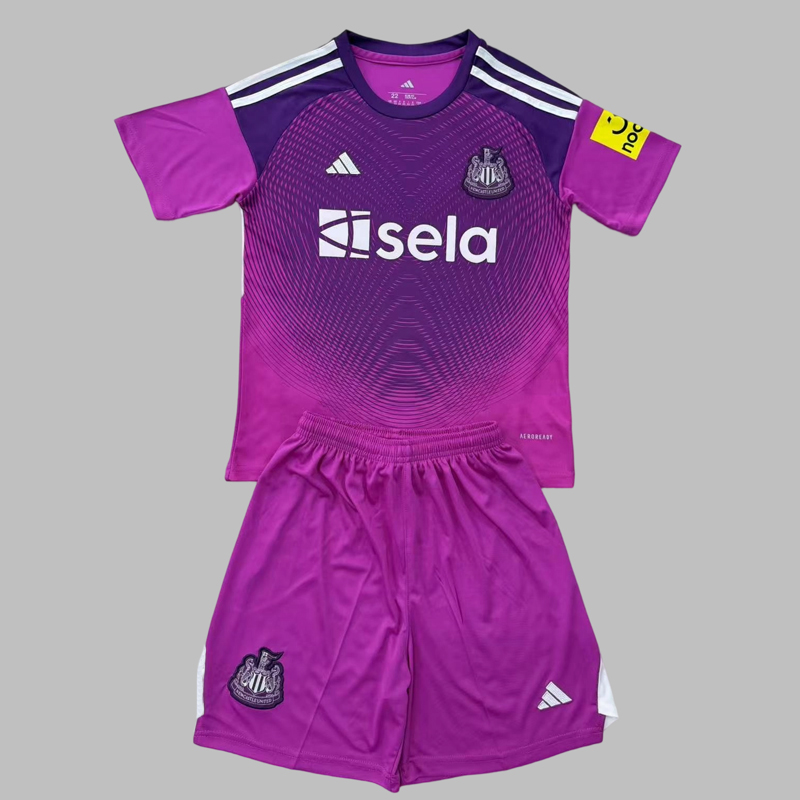 2025-2026 Newcastle Goalkeeper kids