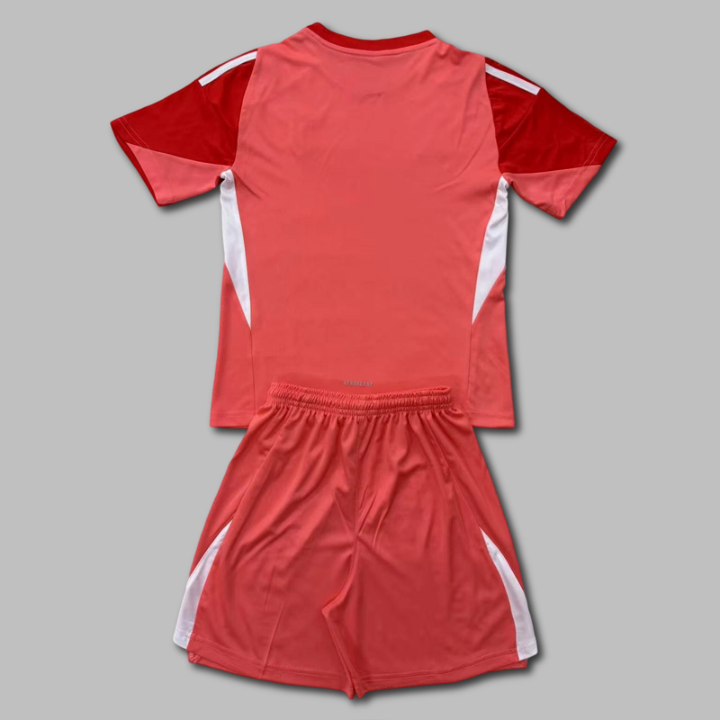 2025-2026 Juventus Goalkeeper Kids