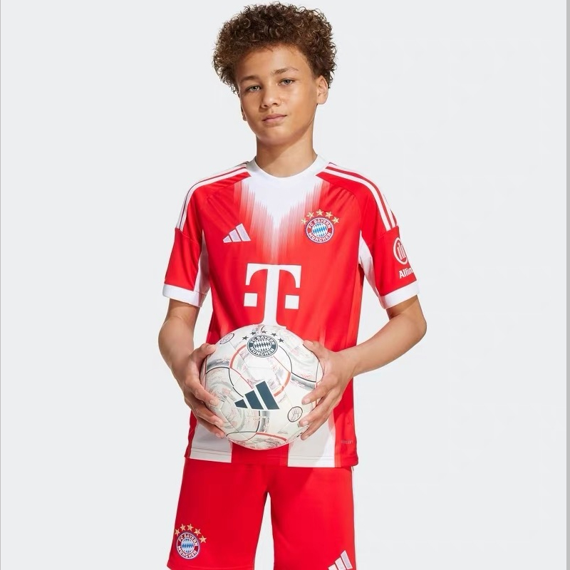 2025-2026 Bayern Munich Home
