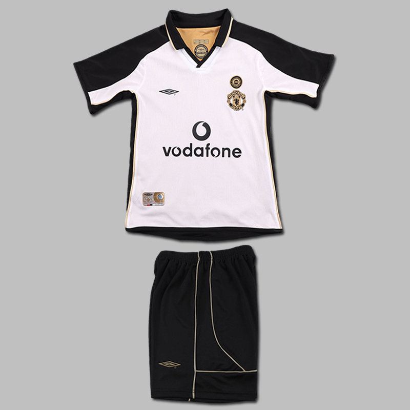 2001-2002 Manchester United 100th Kids