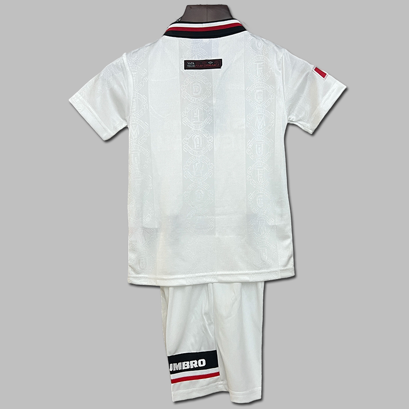 1997-1998 Manchester United Kids