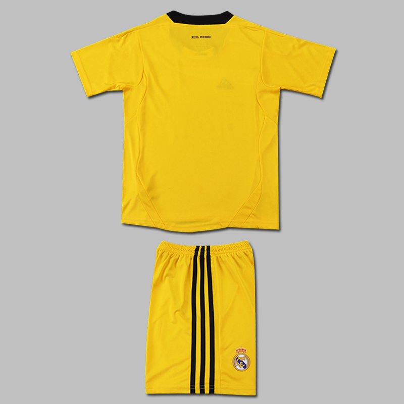 2011-2012 Real Madrid Goalkeeper  Kids