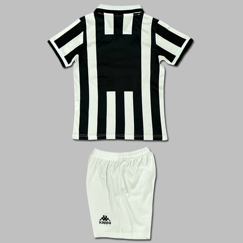 1994-1995 Juventus home jersey Kids