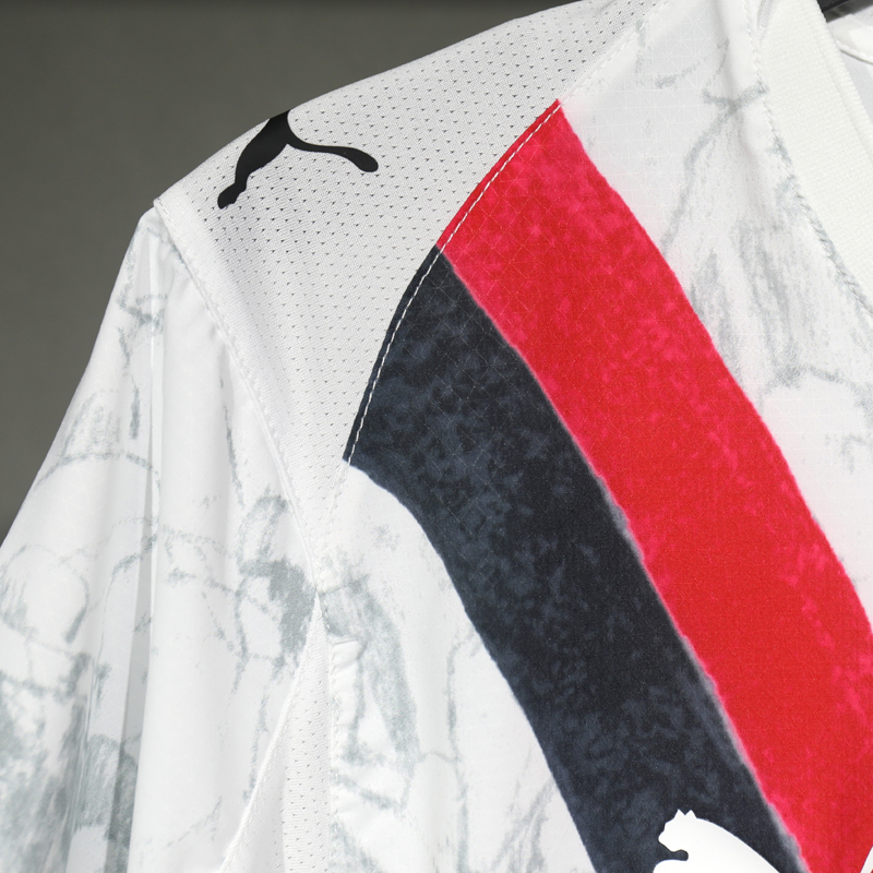 2025-2026 Manchester City Third Player Version