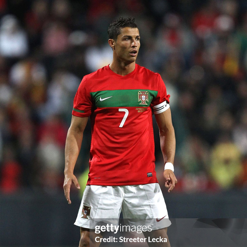2010 Portugal home jersey player Version LS