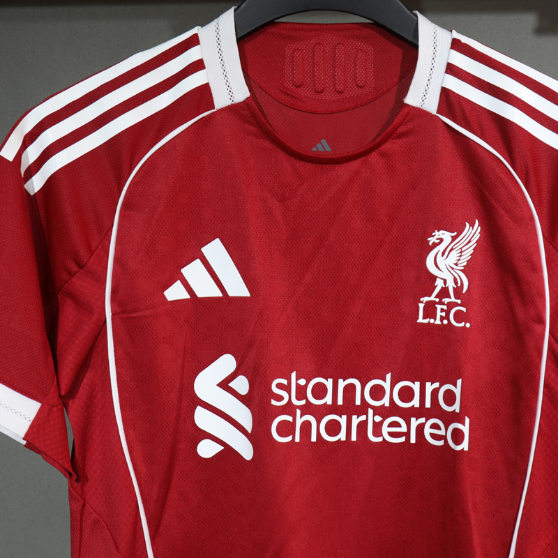 2025-2026 Liverpool Home Player version Jersey