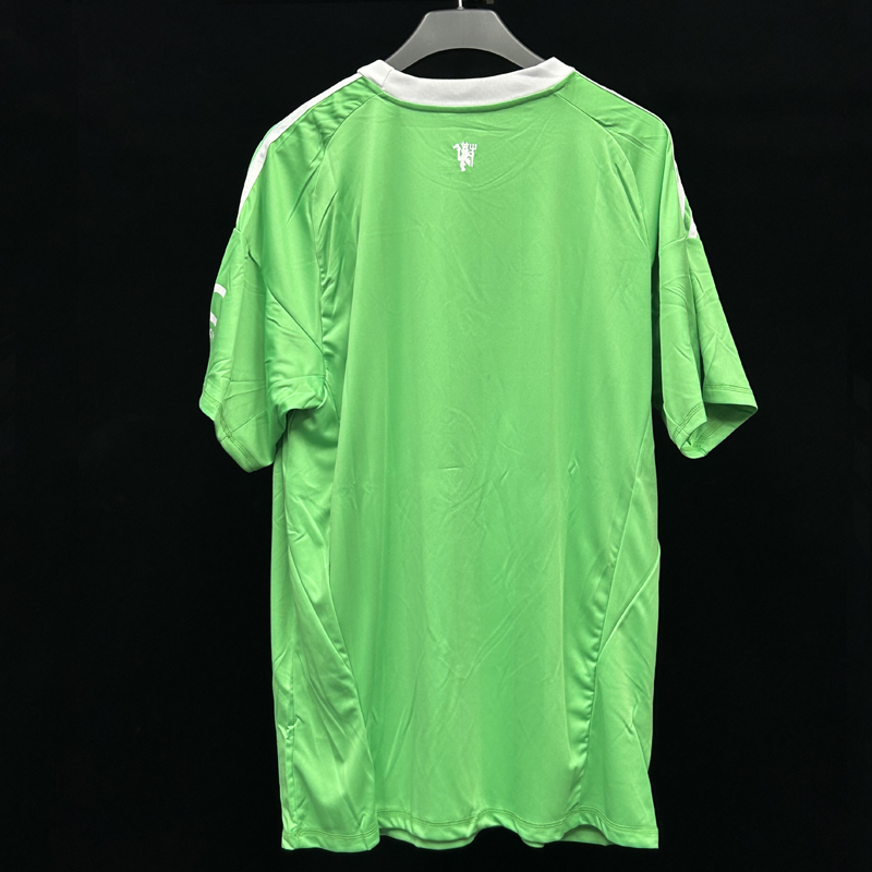 2025-2026 Manchester United Green Goalkeeper