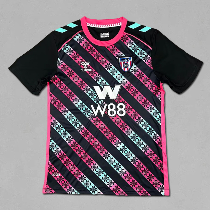 2025-2026 Sunderland goalkeeper