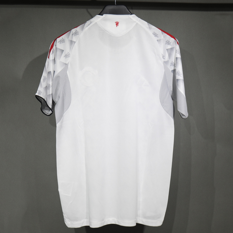 2025 - 2026 Manchester United Limited Edition Player version