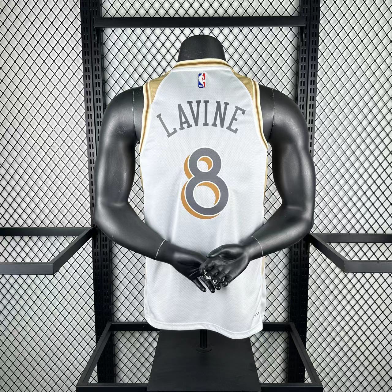 25 season - Bulls team - City Edition 8 Lavine