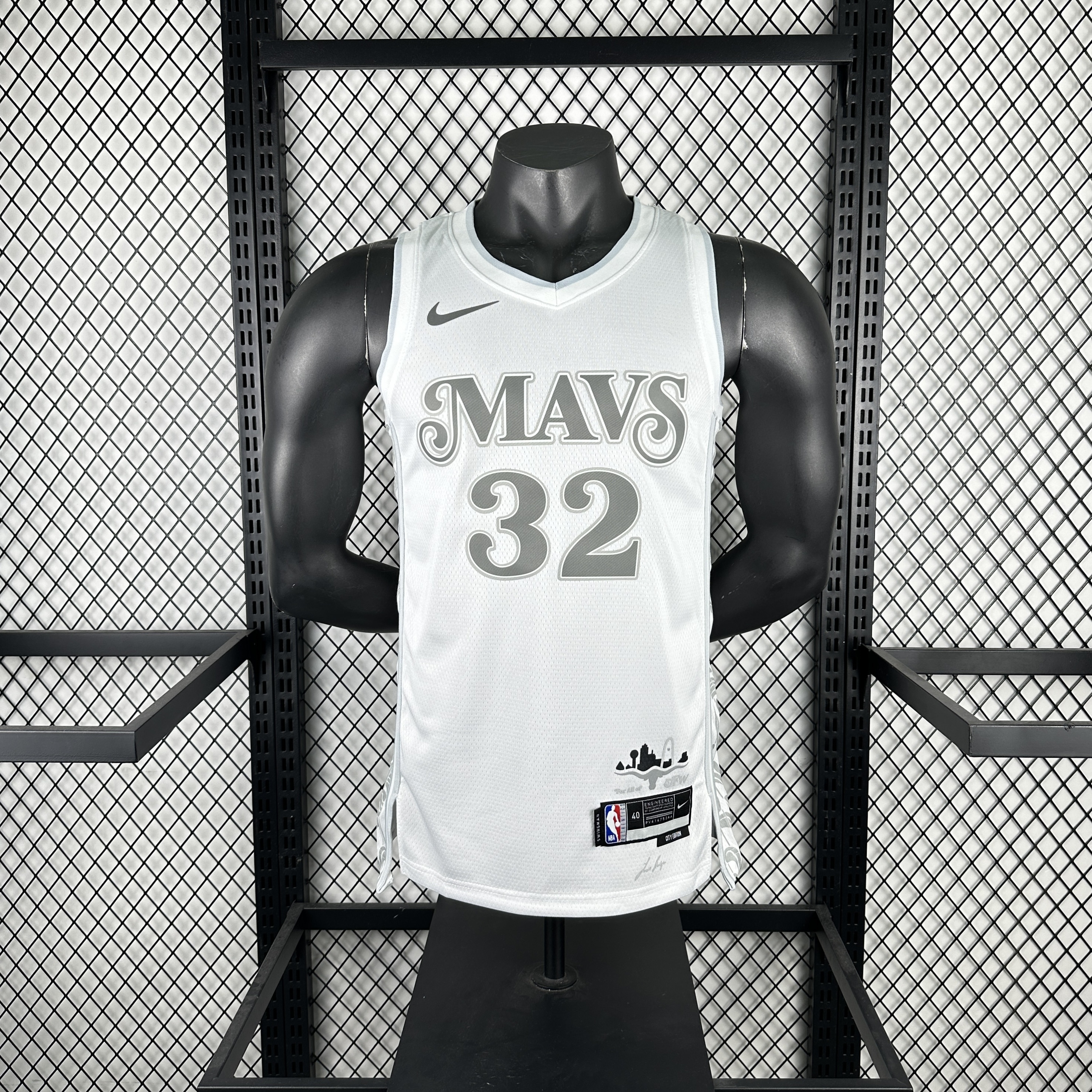 25 season Mavericks City Edition 32  Flagg