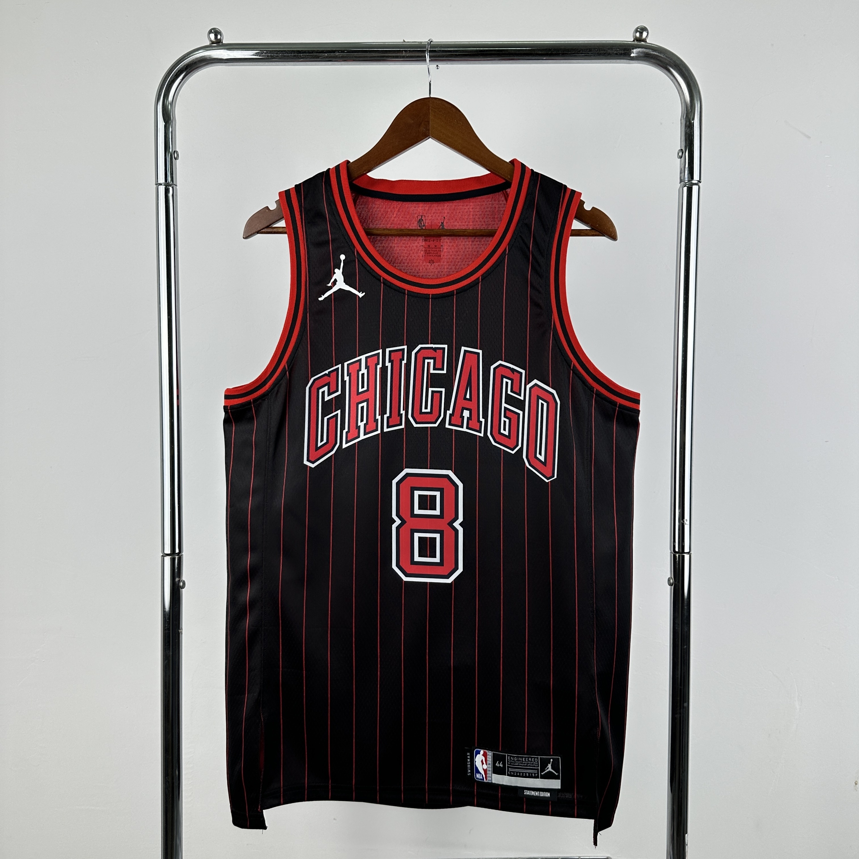 26 season Bulls Flyman edition 8 Lavine