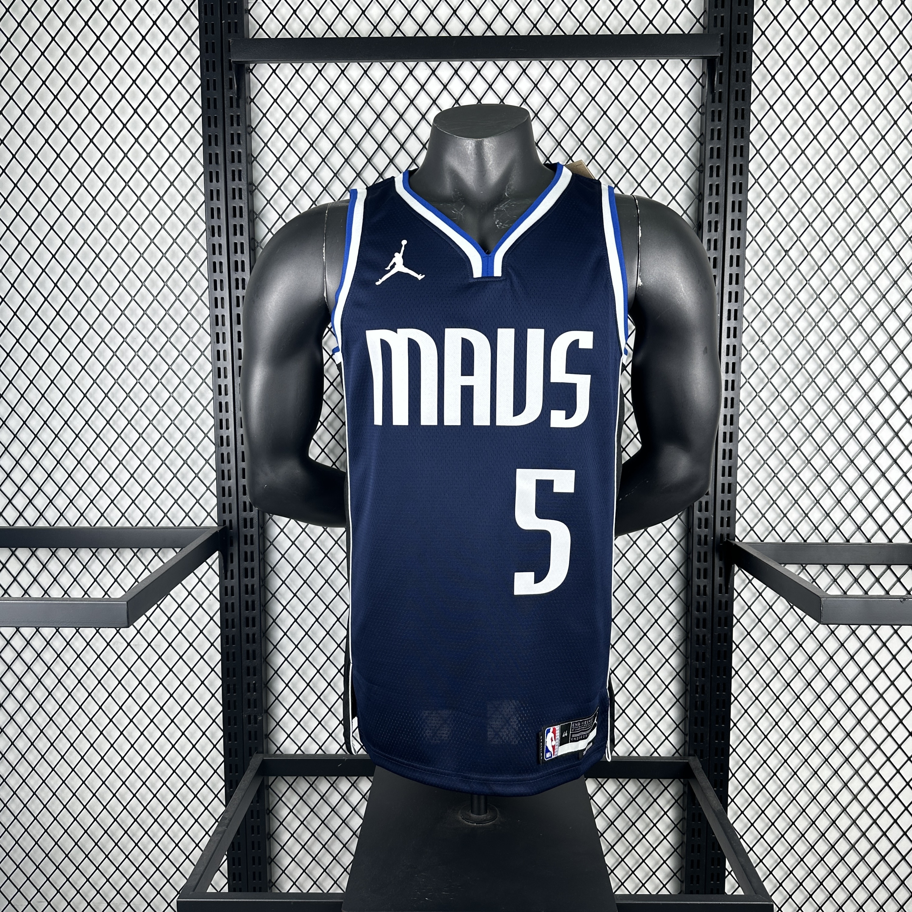 23 season Mavericks Flyer 5 Russell