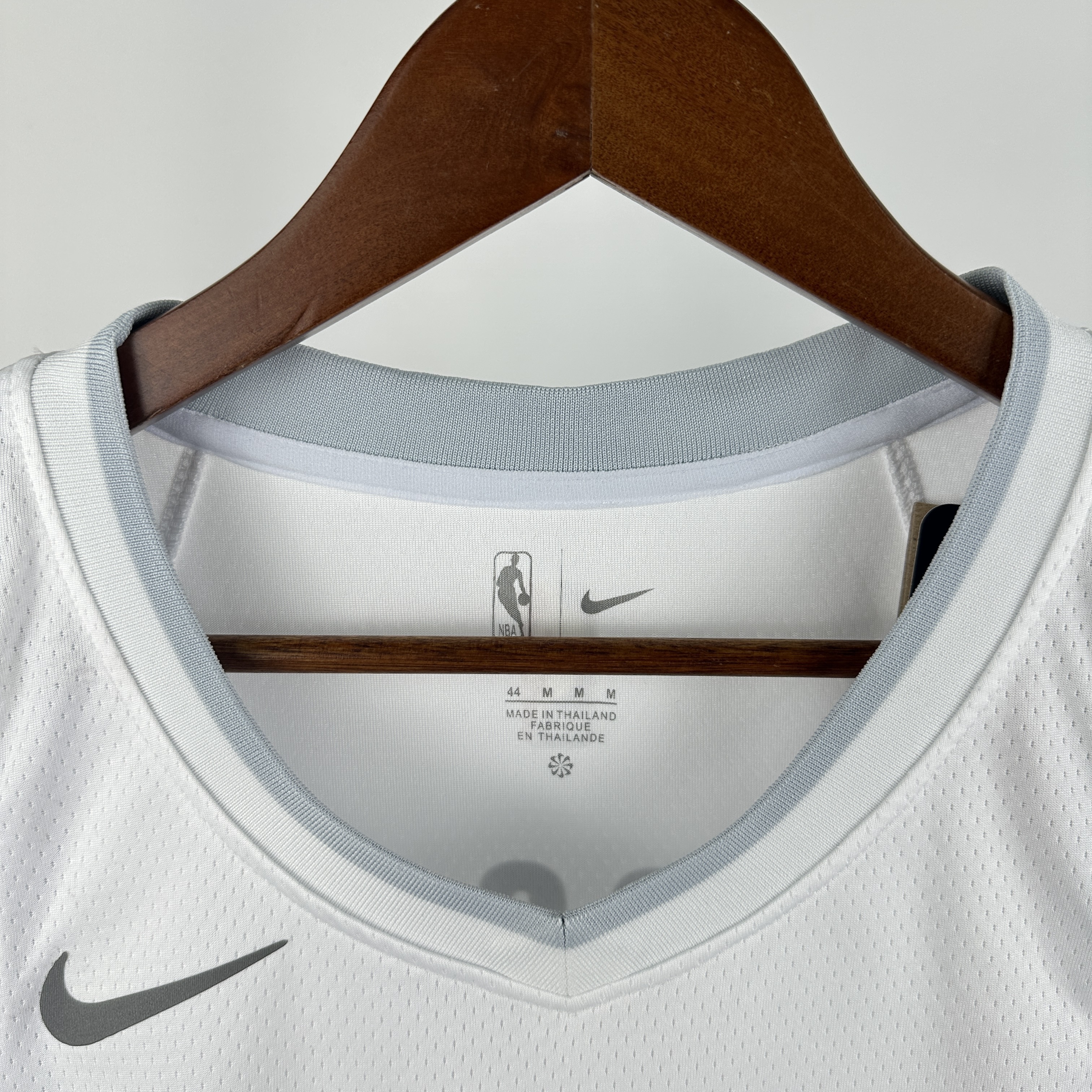 25 season Mavericks City Edition 5 Russell