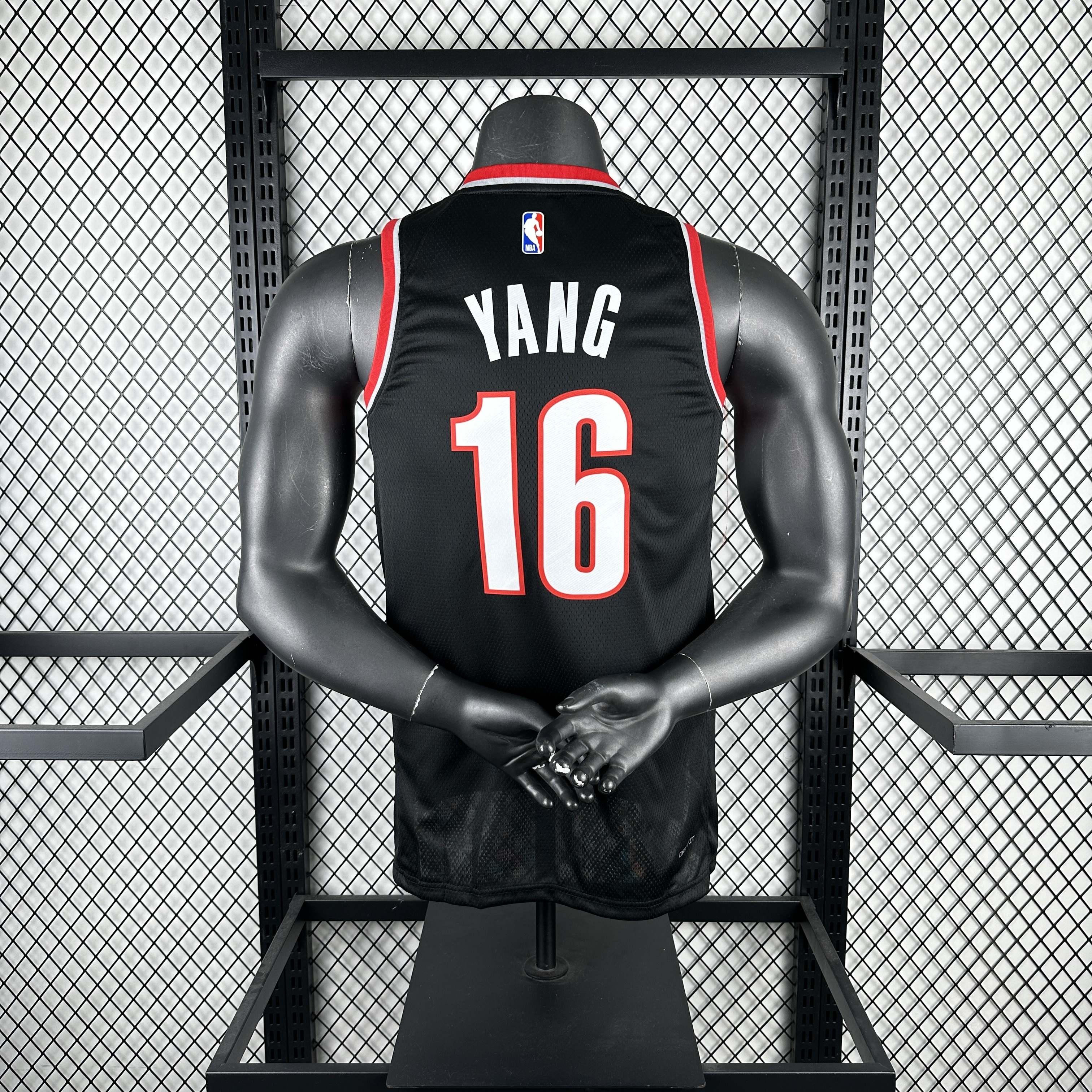 23 season Trail Blazers Black 16 Yang