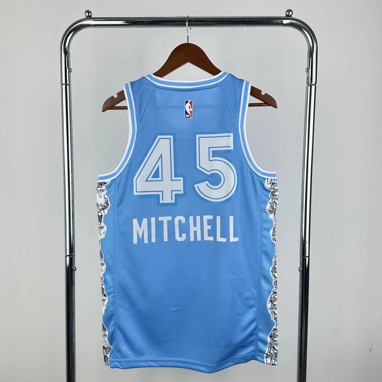 25 season Cavaliers City Edition 45 Mitchell