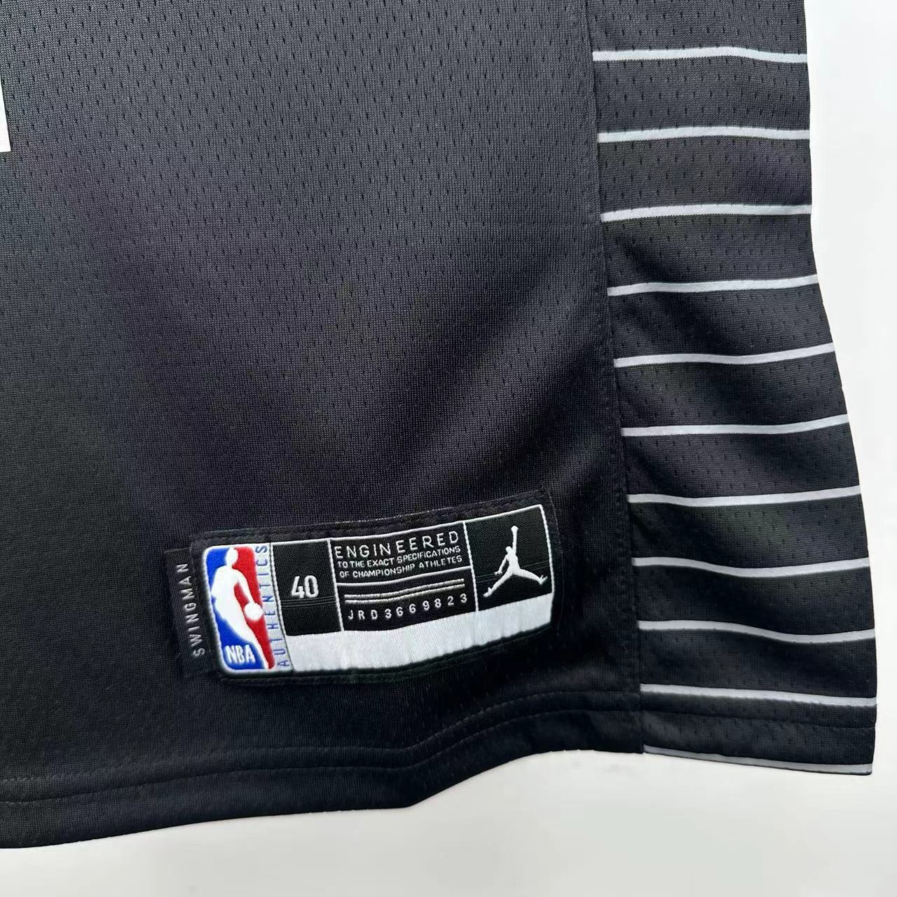 Clippers' Flying Man No. 3 Paul