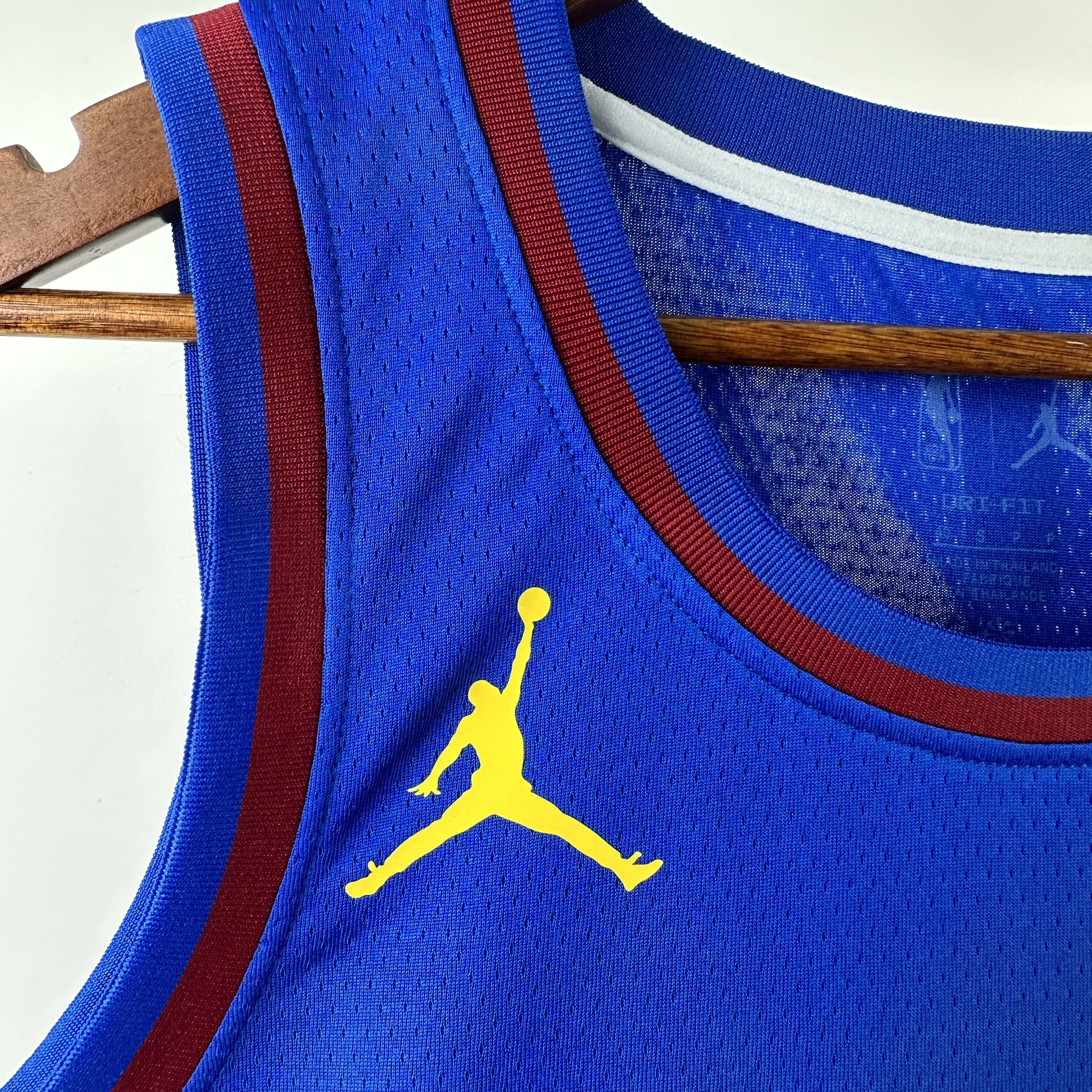 23 season Nuggets Flyman 32 Gordon