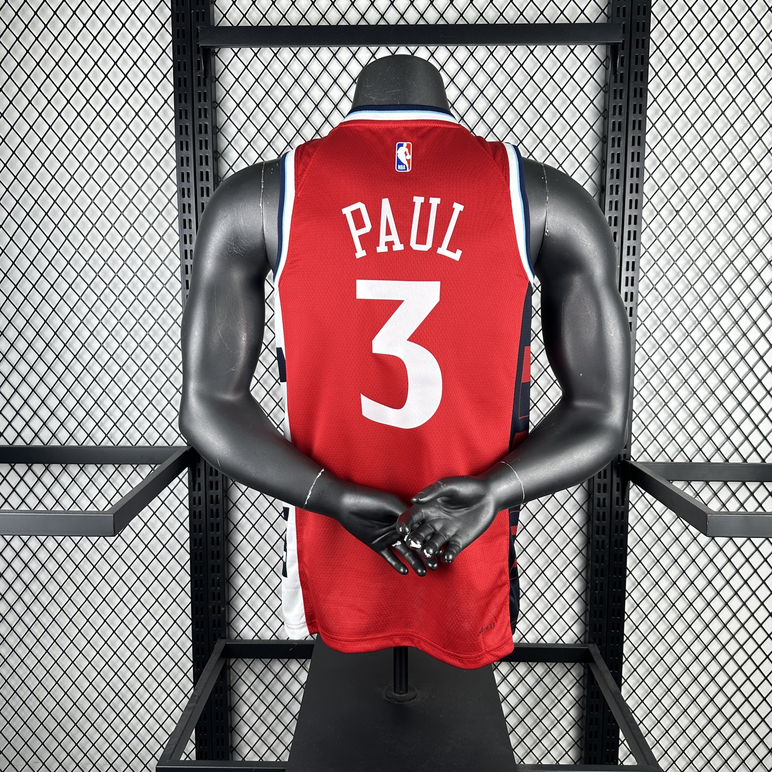 25 season Clippers' Flying Man 3  Paul