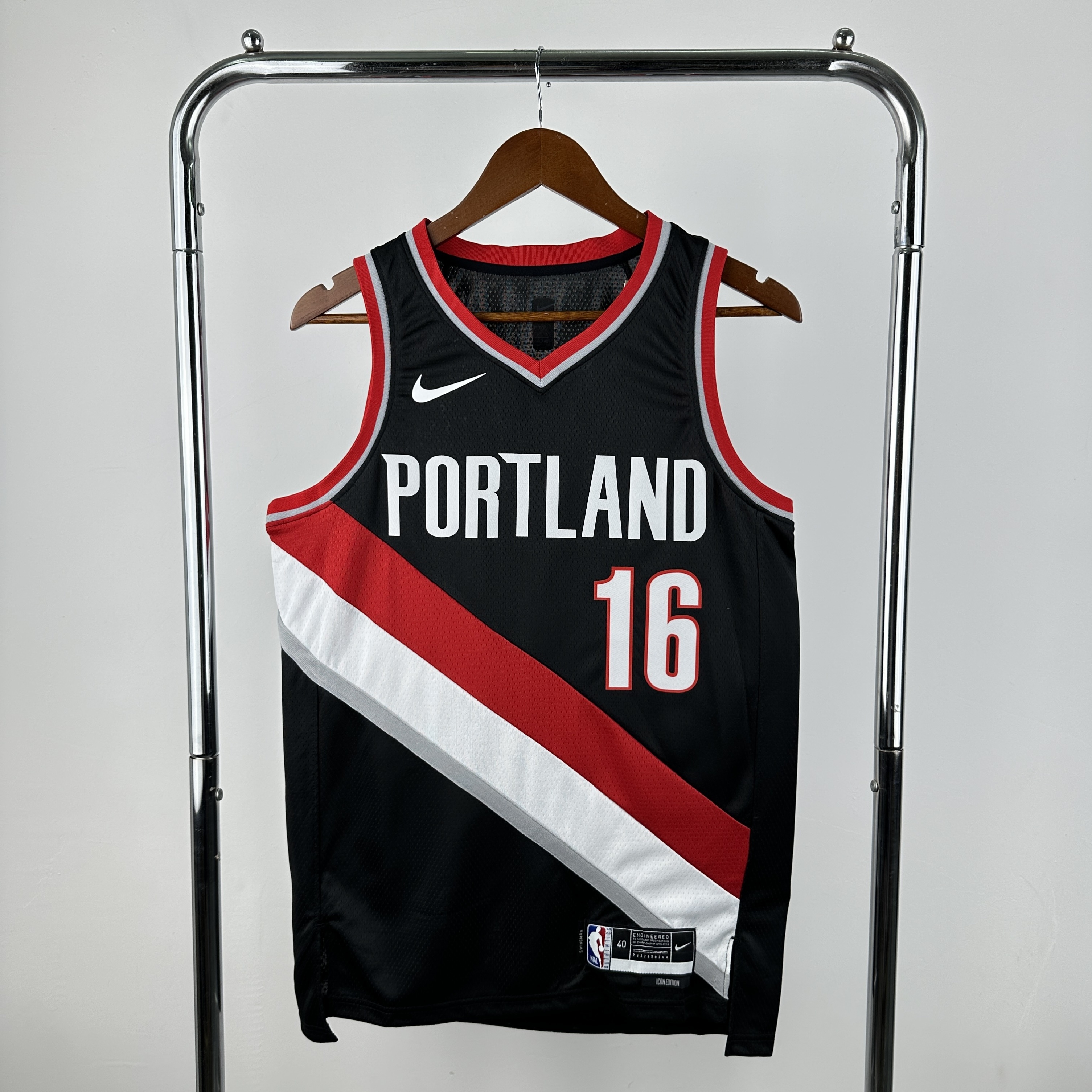 23 season Trail Blazers Black 16 Yang
