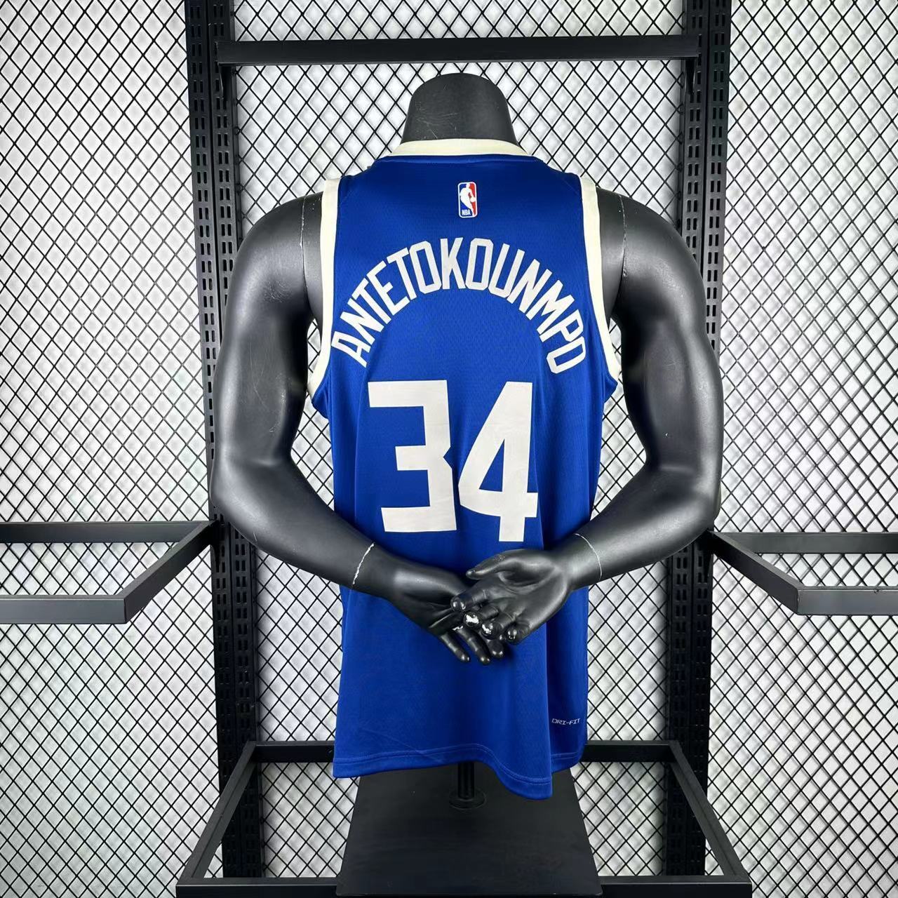 25 season - Bucks city edition 34  Antetokounmpo