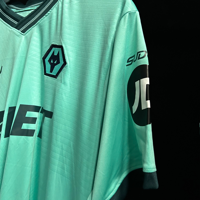 2025-2026 Wolves Away Jersey