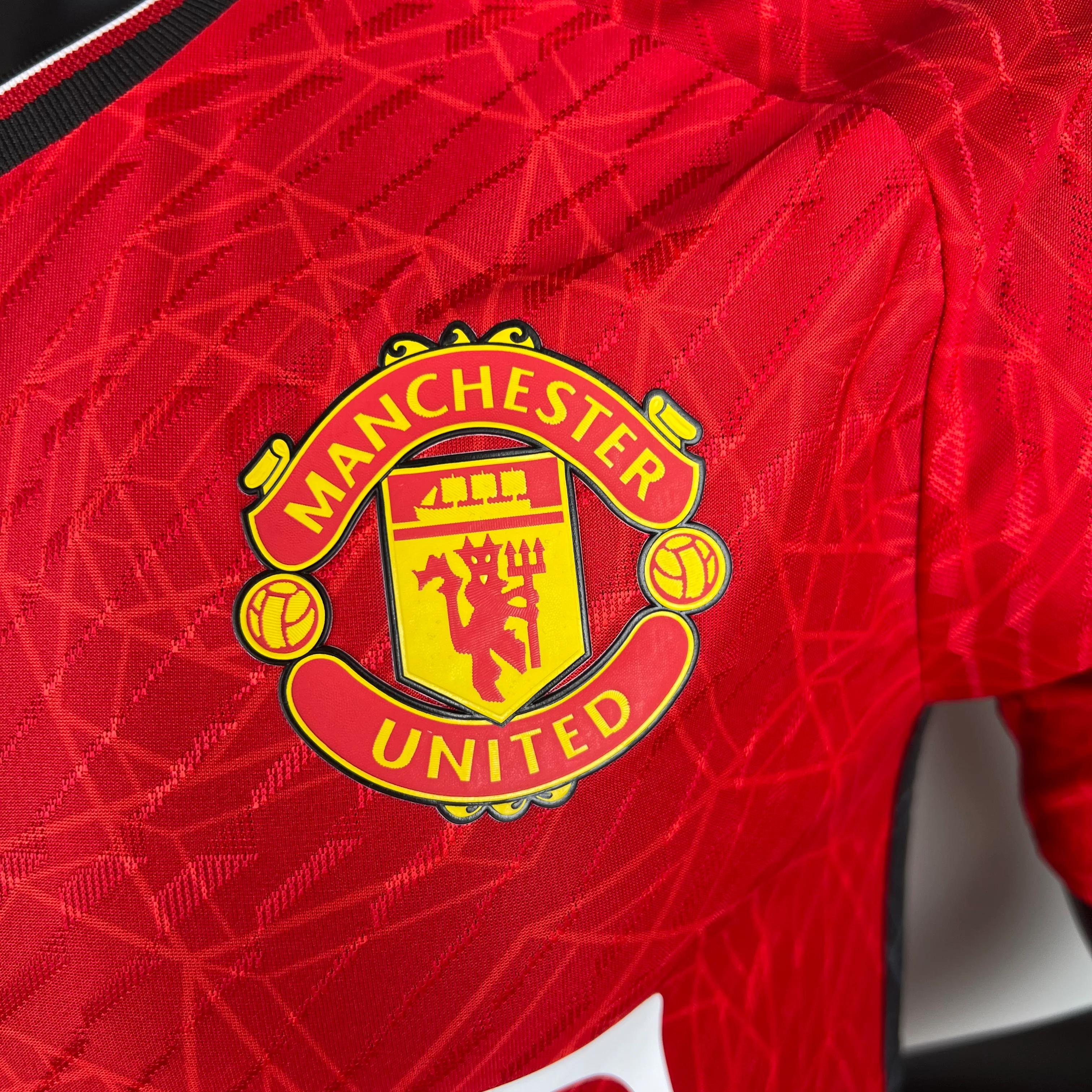 MANCHESTER UNITED 2023 - 2024 HOME JERSEY PLAYER EDITION