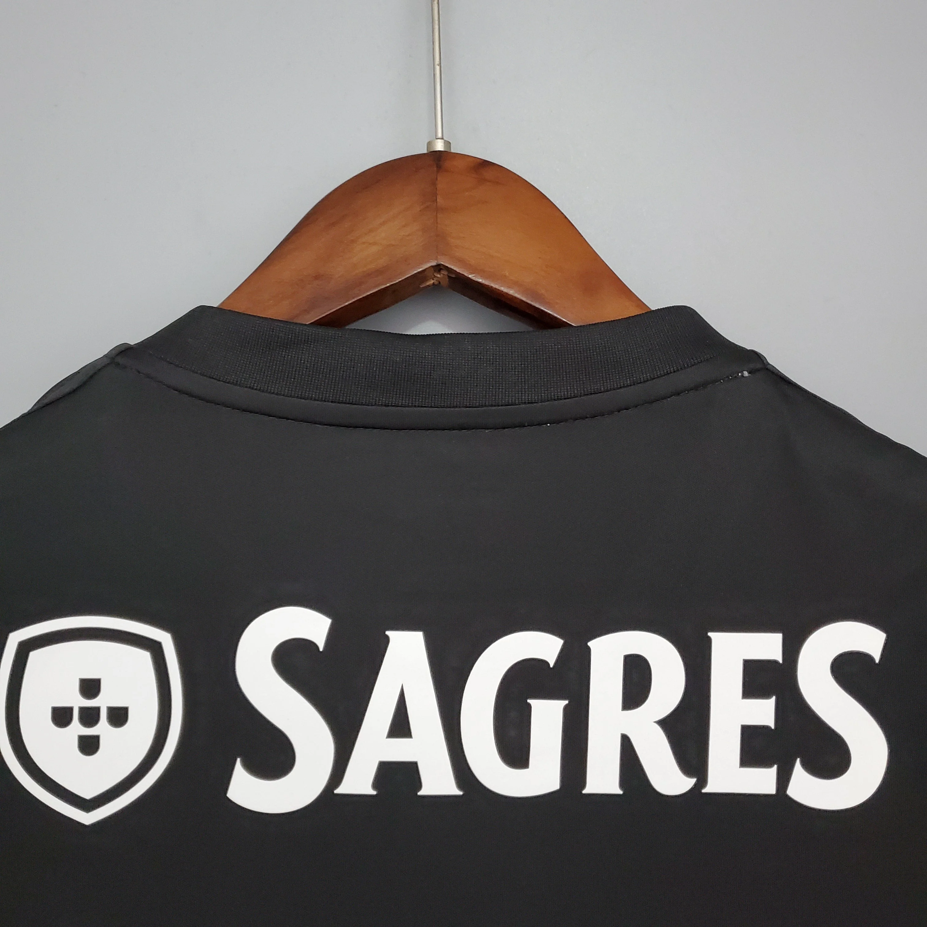 BENFICA 2013 - 2014 AWAY JERSEY