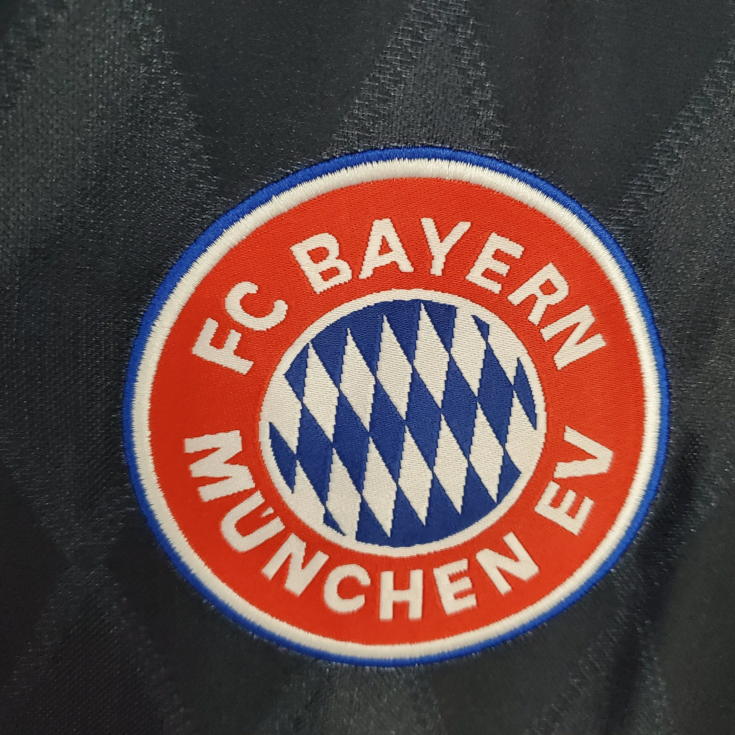 BAYERN MÜNCHEN 1998 - 1999 HOME JERSEY