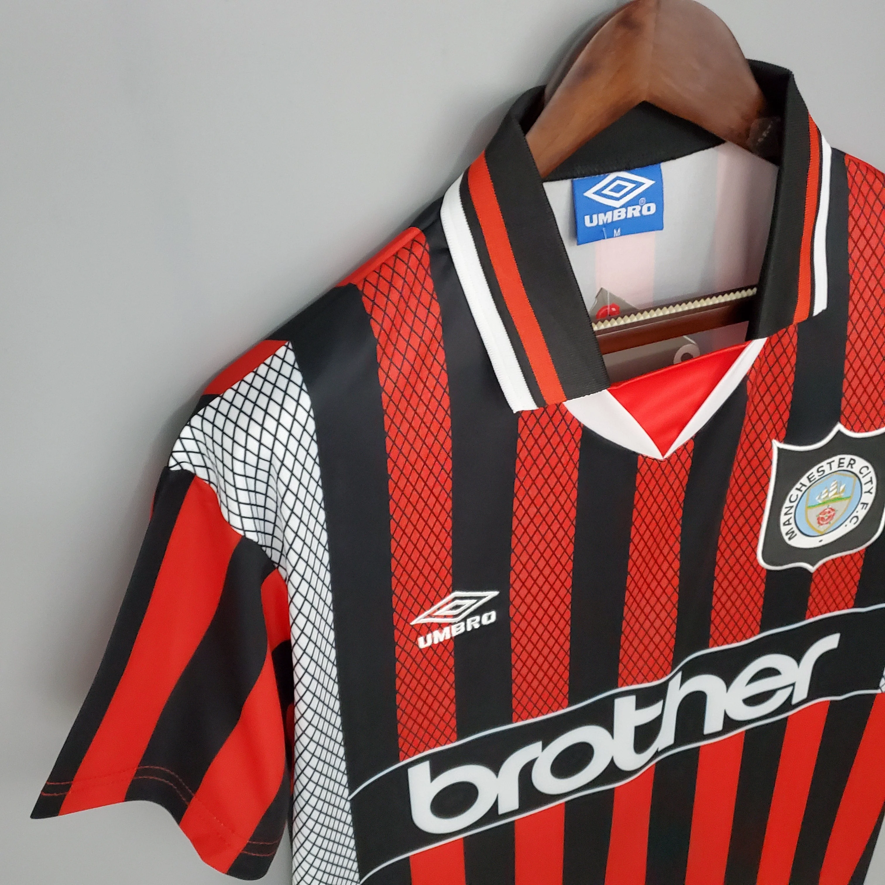 MANCHESTER CITY 1994 - 1995 AWAY JERSEY