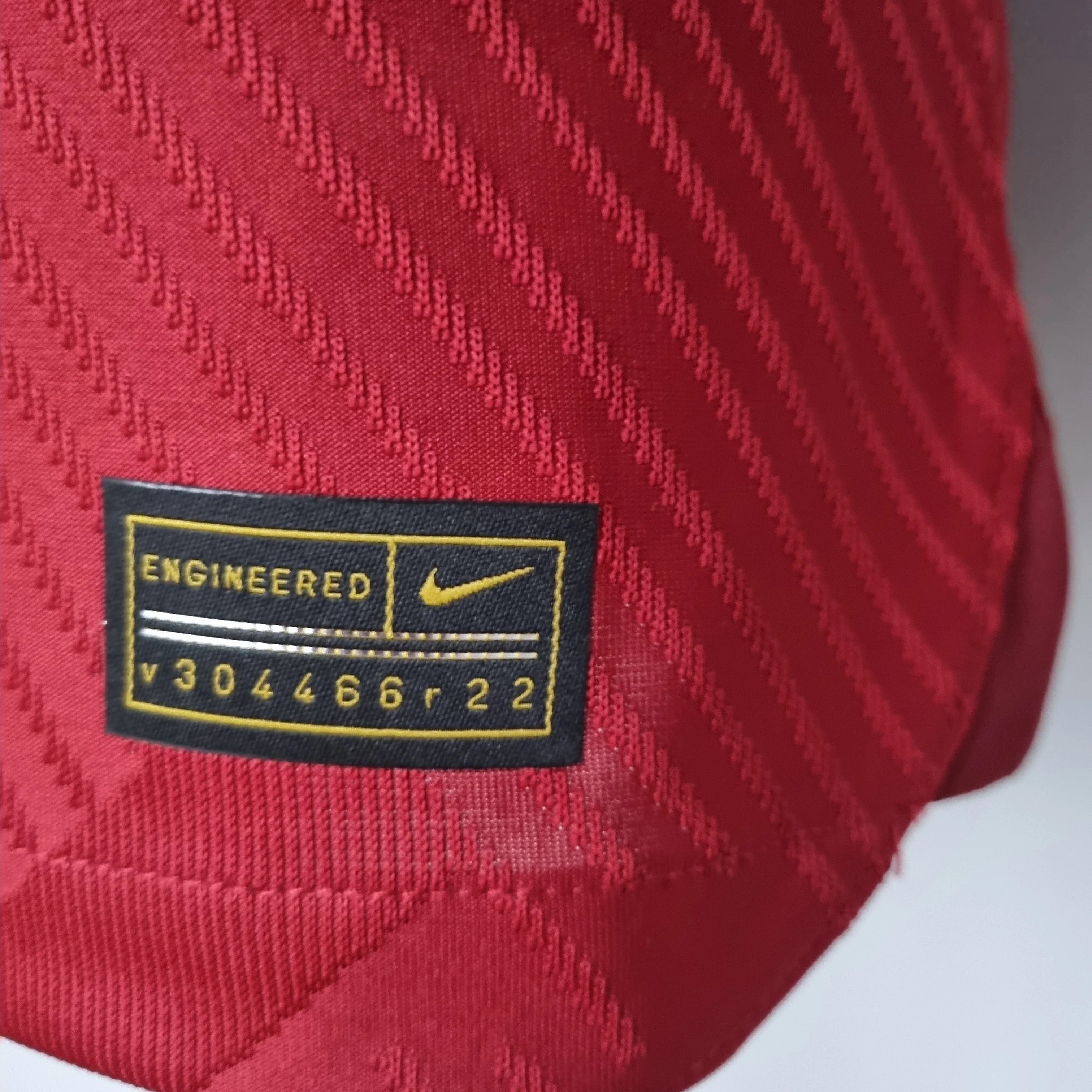 LIVERPOOL 2022 - 2023 HOME JERSEY