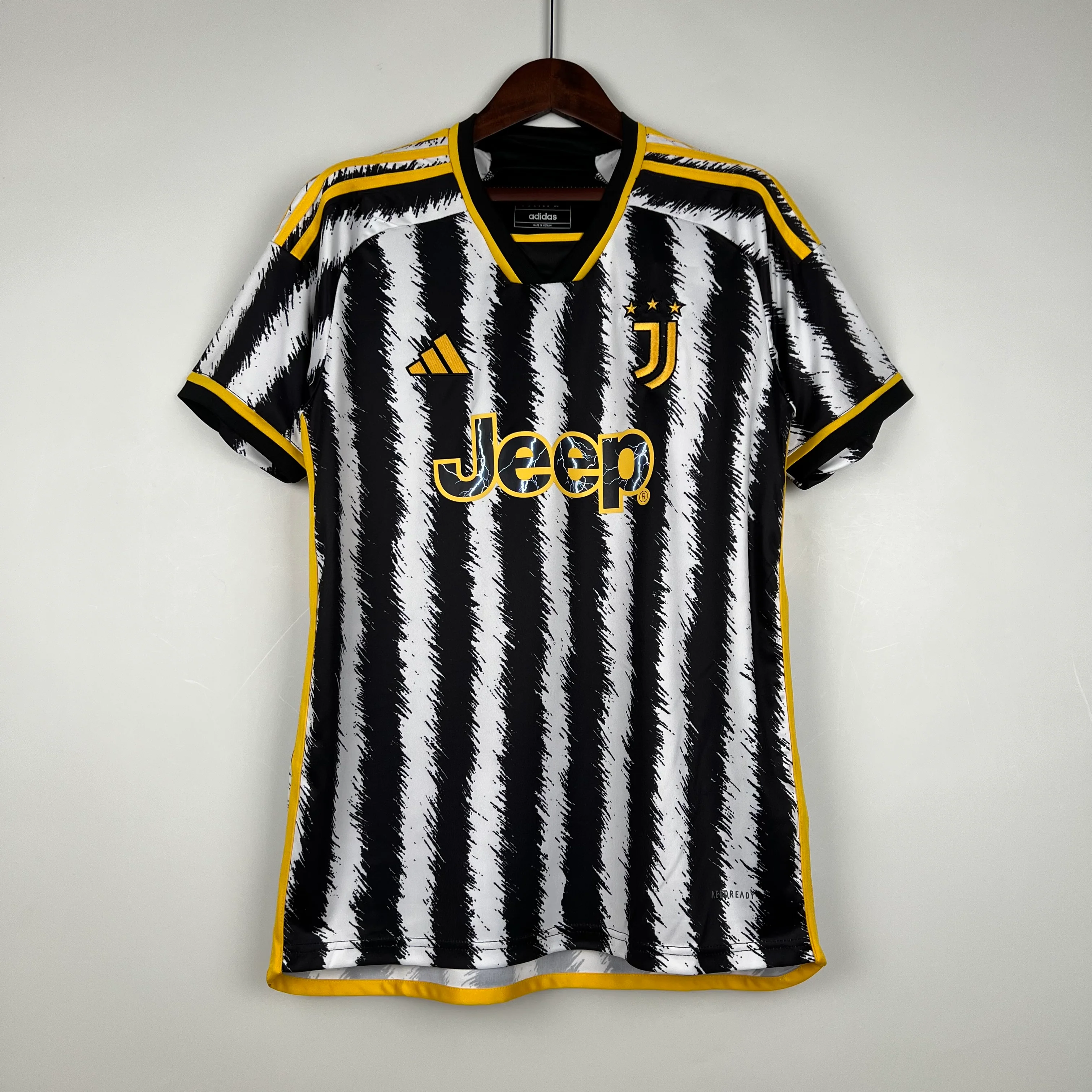 JUVENTUS 2023 - 2024 HOME JERSEY