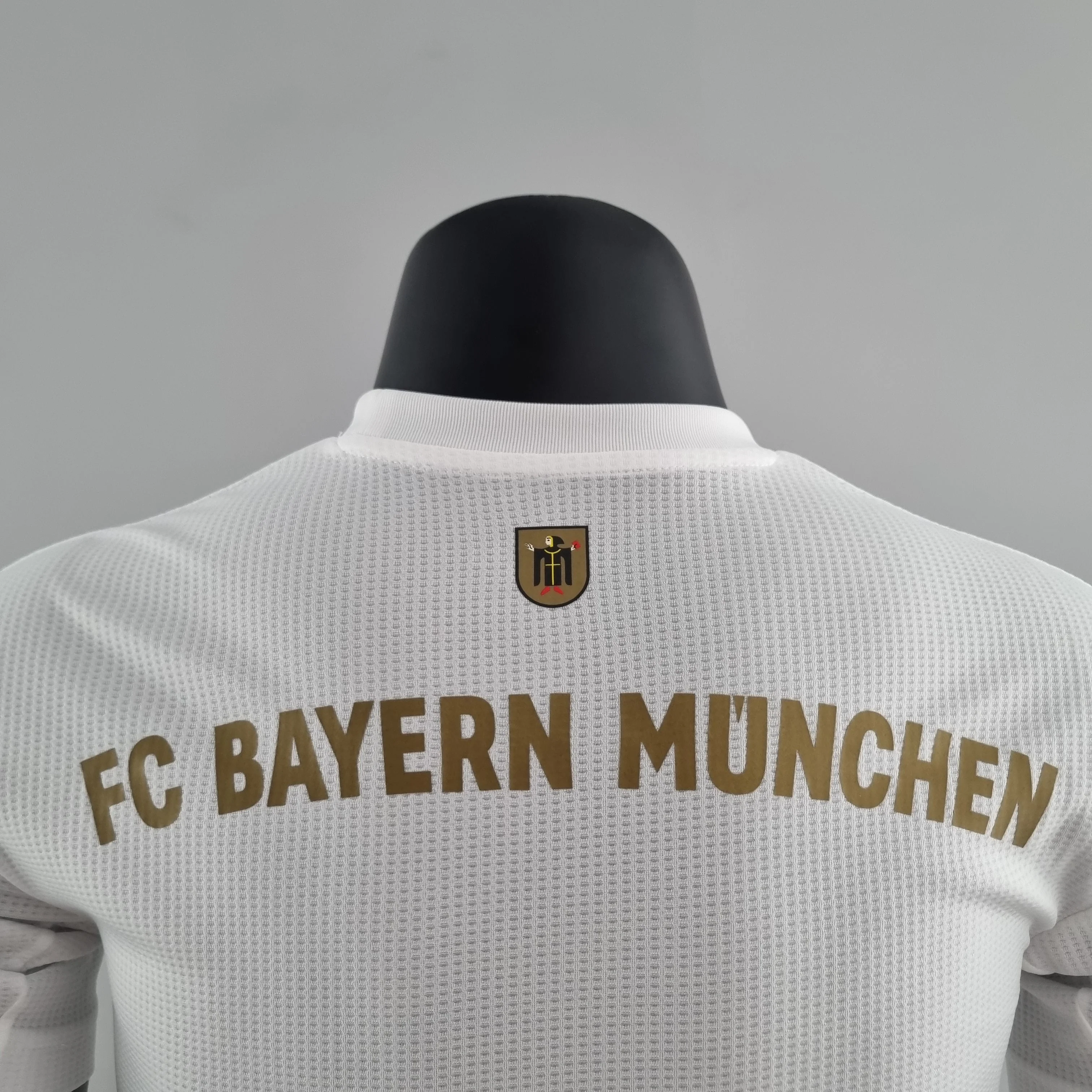 BAYERN MÜNCHEN 2022 - 2023 AWAY JERSEY