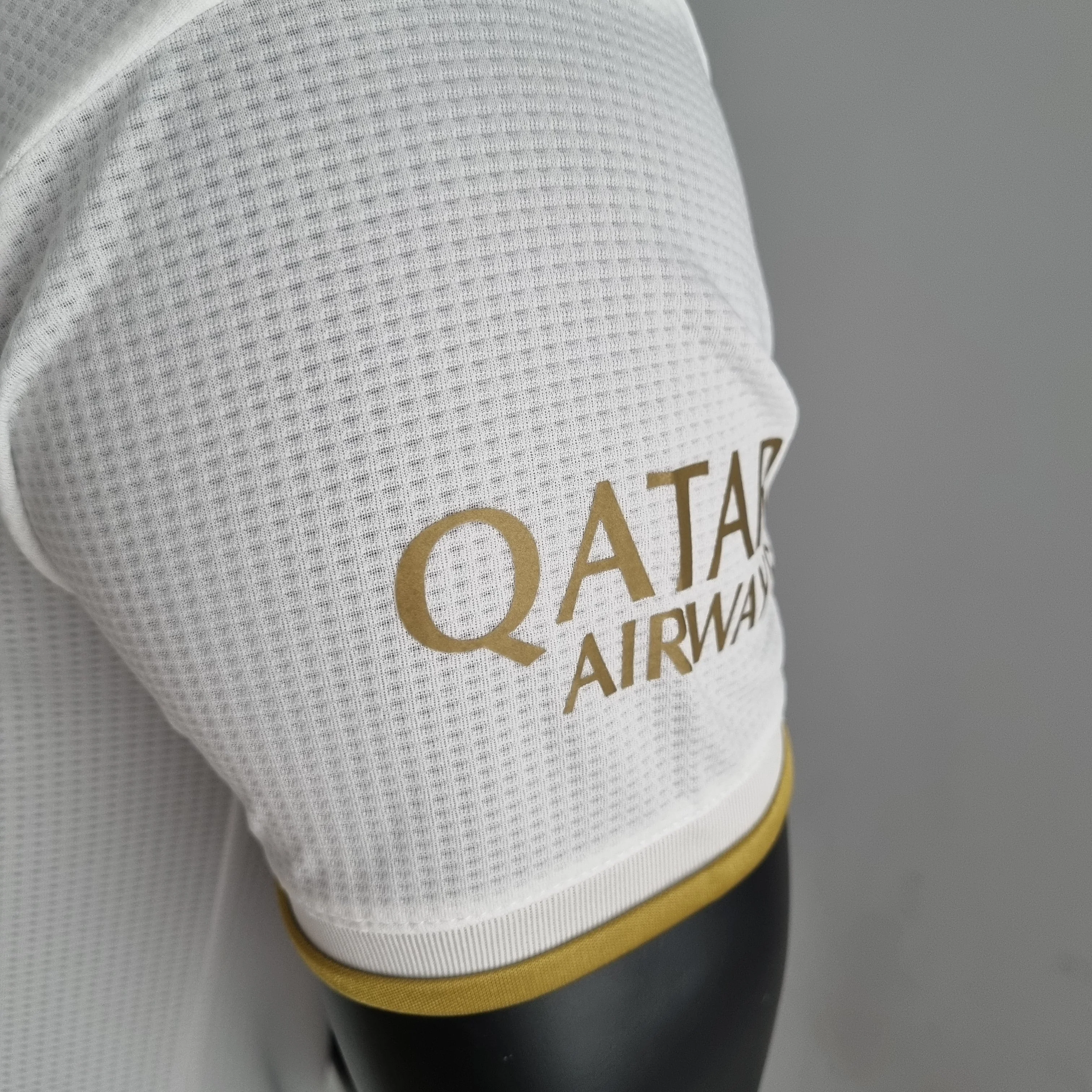 BAYERN MÜNCHEN 2022 - 2023 AWAY JERSEY